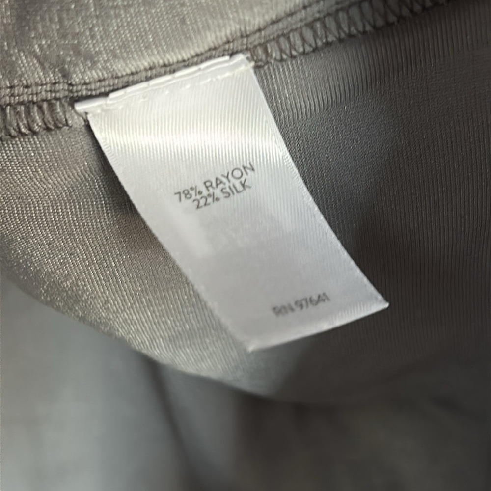 NWT J. Jill Pewter velour long sleeve boxy fit top size small - Picture 5 of 5